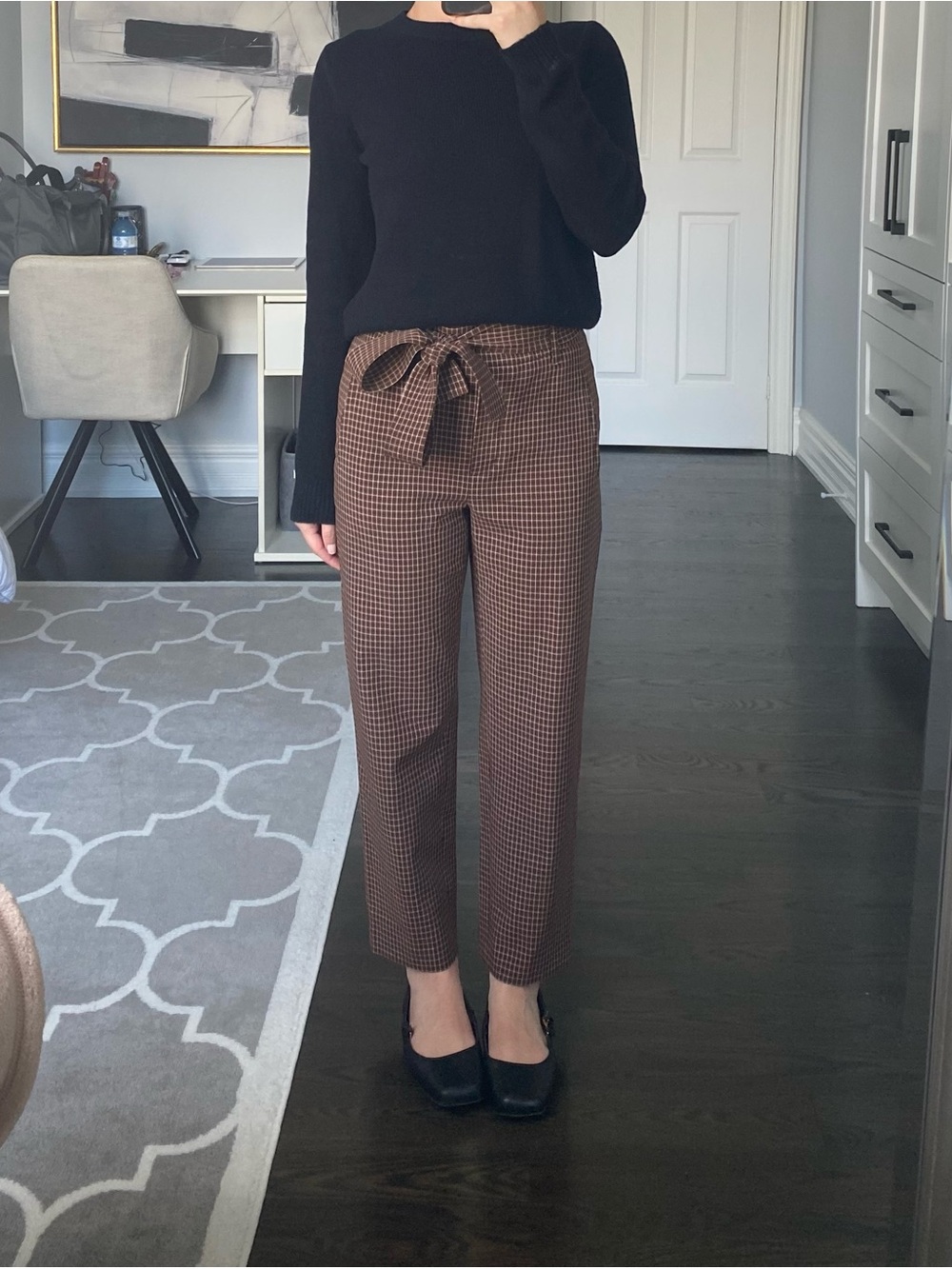Aritzia Brown Checked High-Rise Tie-Waist Cropped Pants